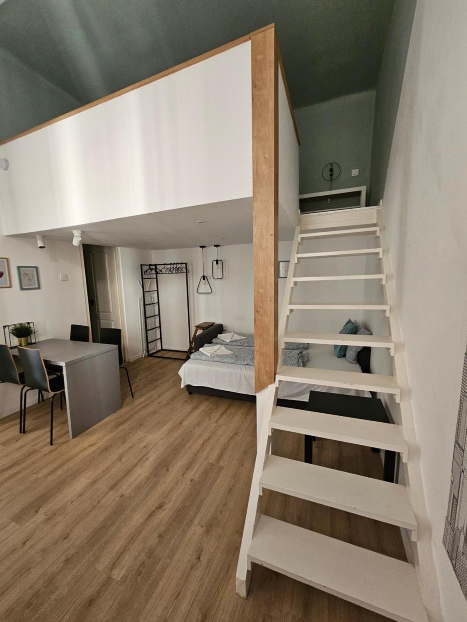 Stylish Suite Westend ブダペスト エクステリア 写真